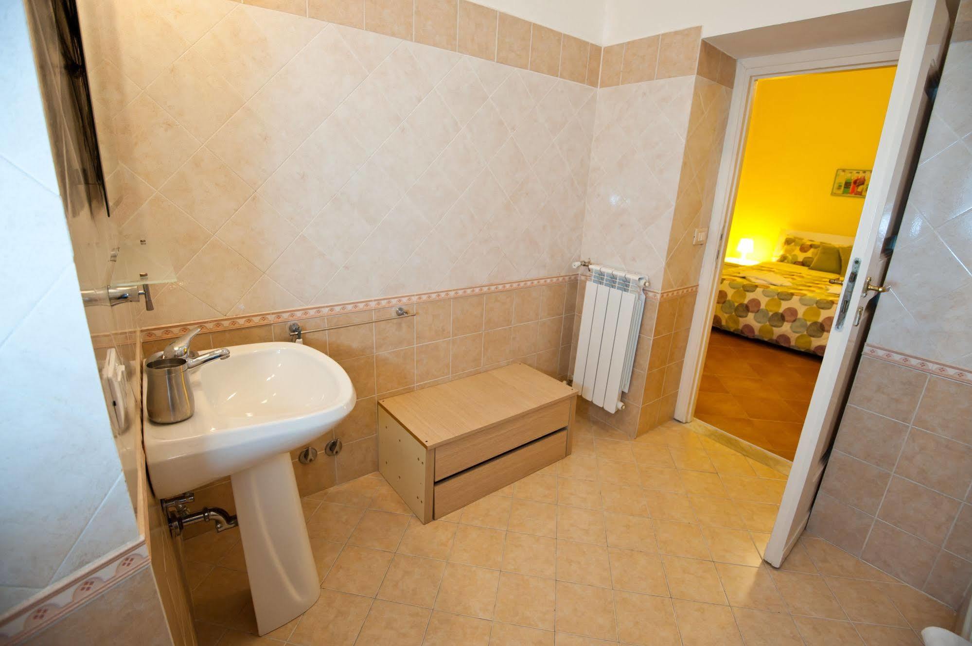 Services Porta Castello Bed and breakfast Roma