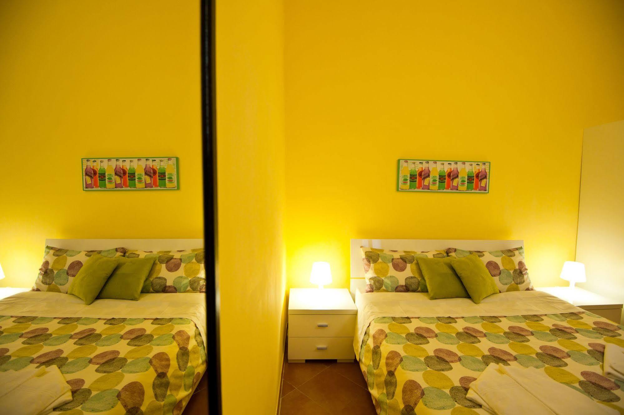 Services Porta Castello Bed and breakfast